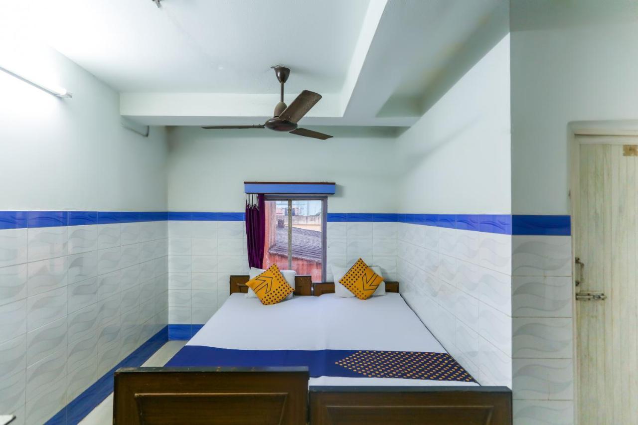 Hotel Oyo 73902 Vyttila Residency Kochi Exterior foto
