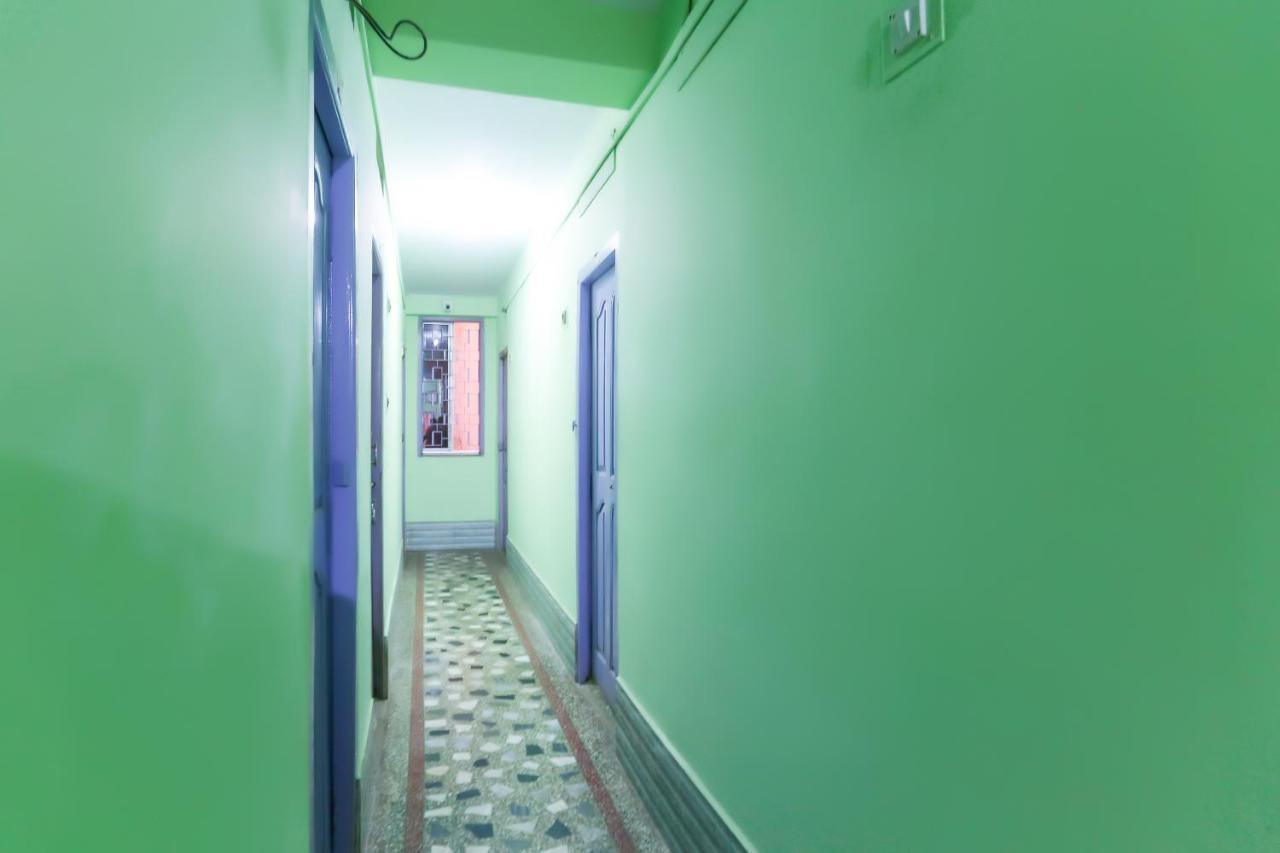 Hotel Oyo 73902 Vyttila Residency Kochi Exterior foto