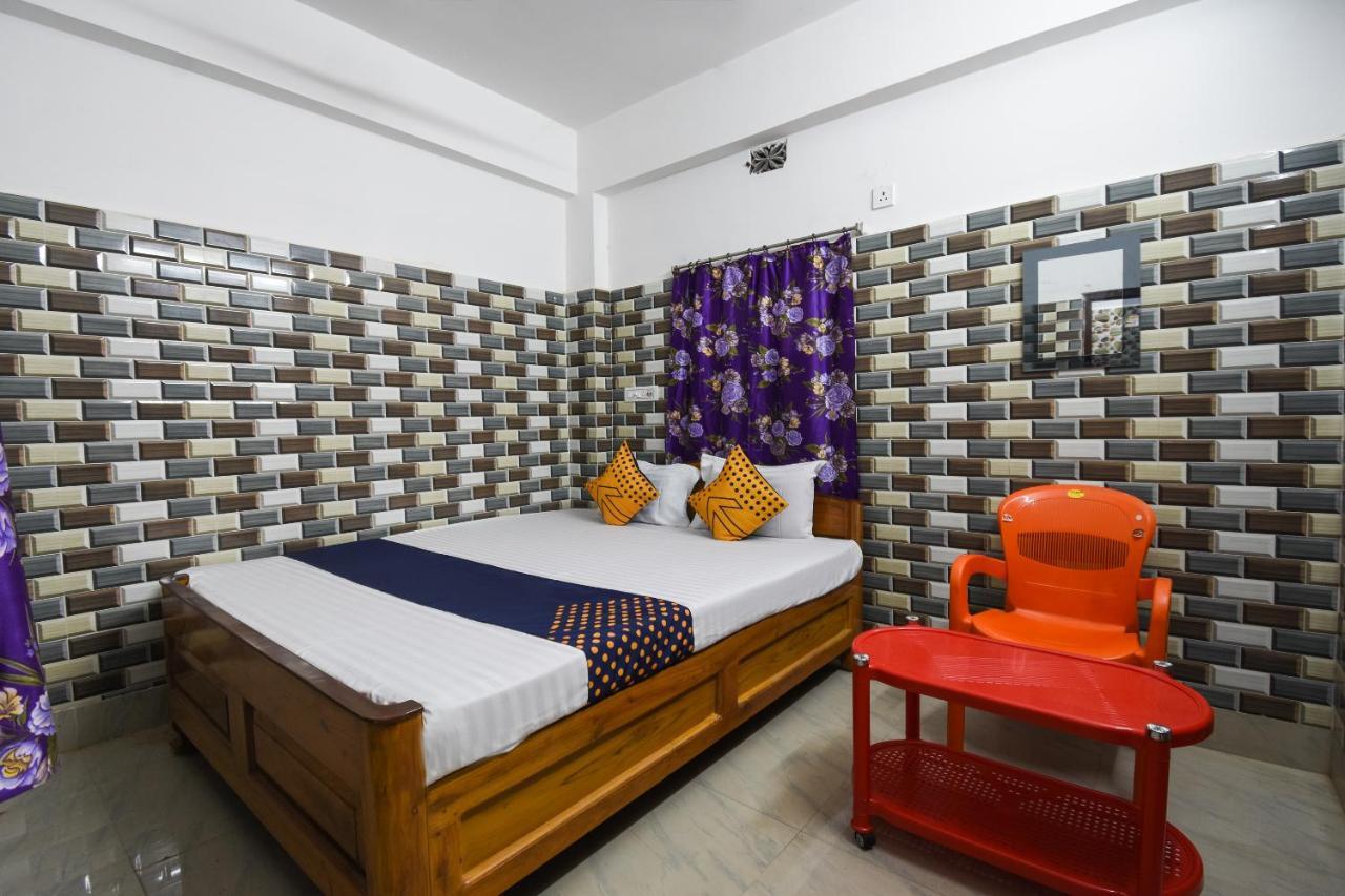 Hotel Oyo 73902 Vyttila Residency Kochi Exterior foto