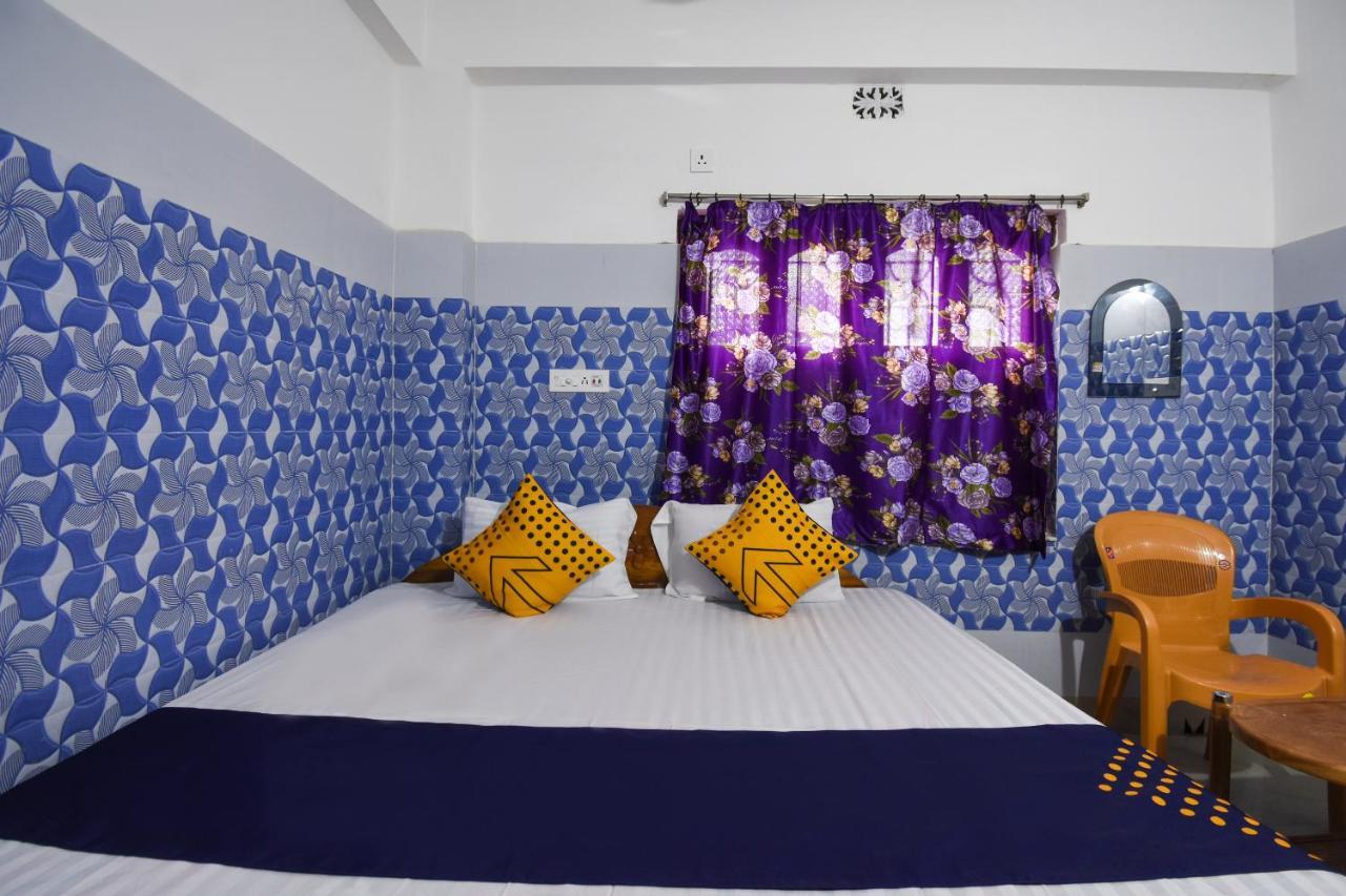 Hotel Oyo 73902 Vyttila Residency Kochi Exterior foto